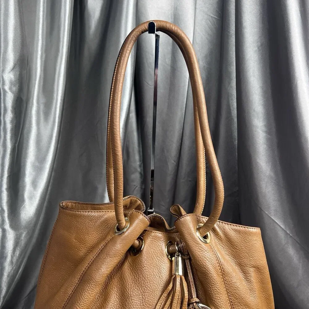 Michael Kors Astor Ring Handbag Camel Brown Tassel MK Purse Pebbled Leather Hobo